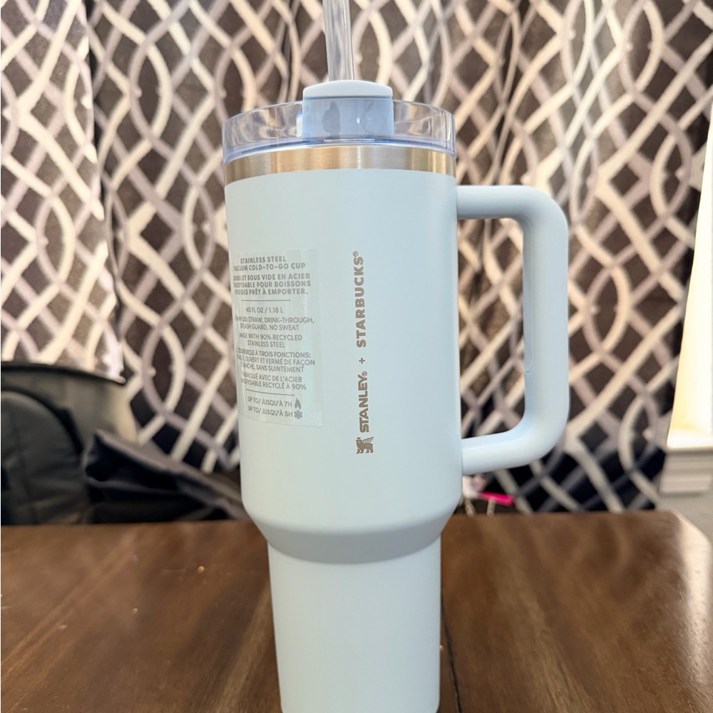 Stanley Starbucks Winter Blue